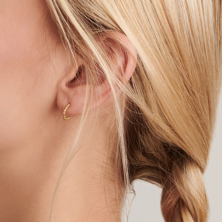 Wonder (Single) Hoop